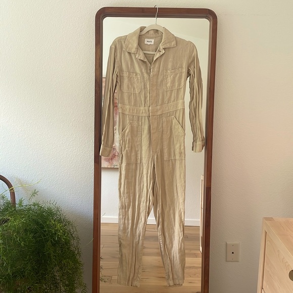MATE Linen Jumpsuit - Picture 3 of 4